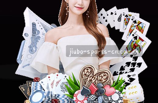 红色篮球飞跃篮筐瞬间